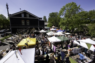 Kalnciema market in Āgenskalns